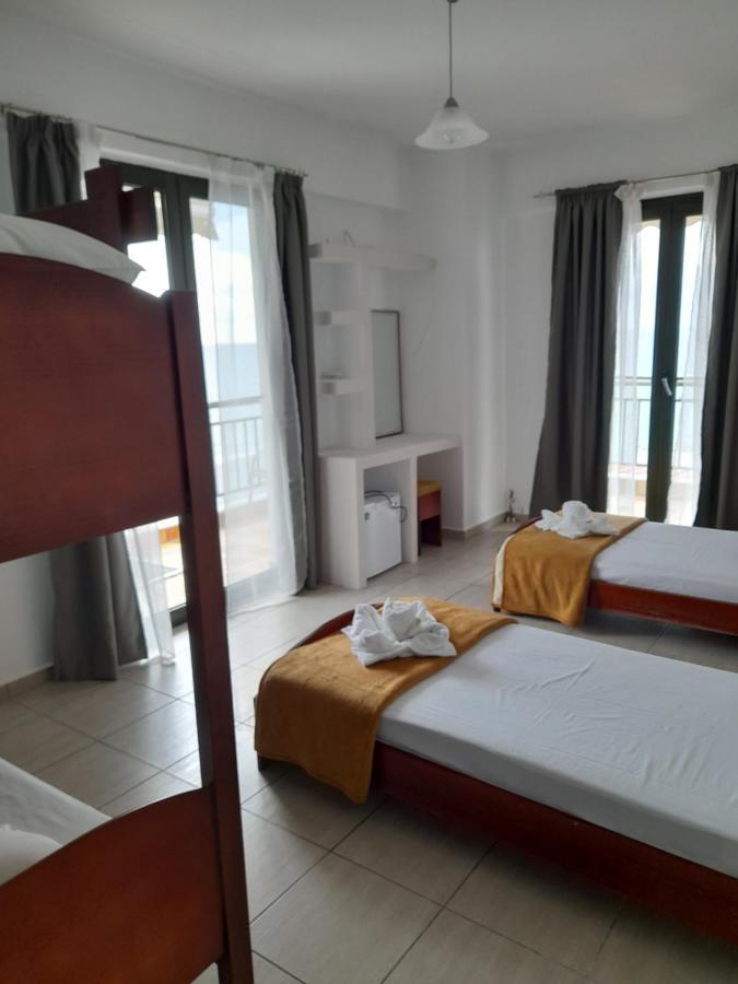Elia Kai Amos Aparthotel Nea Skioni Esterno foto
